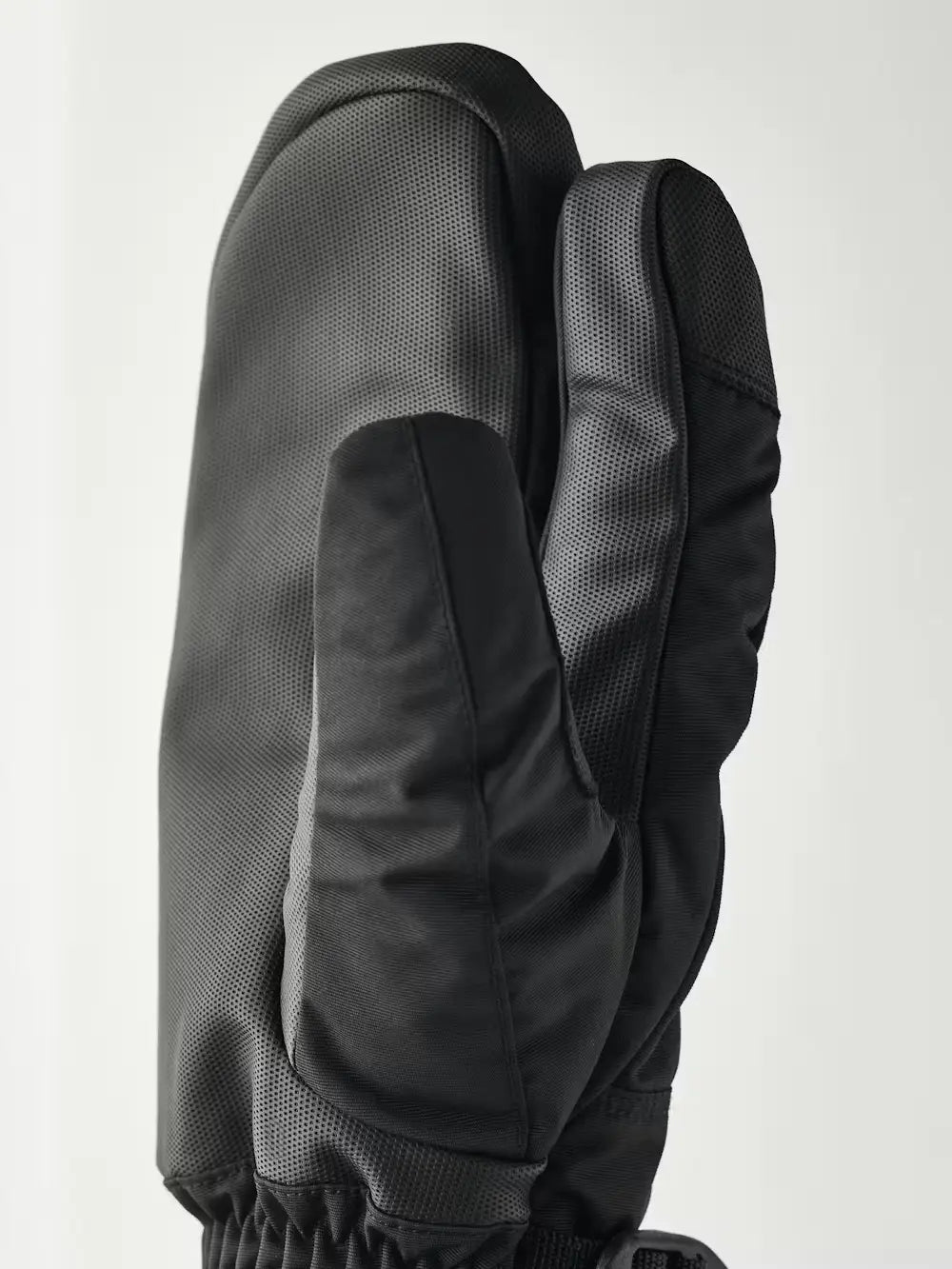 Hestra Gauntlet Sr 3-finger Skihandsker Dame / Herre - Black -