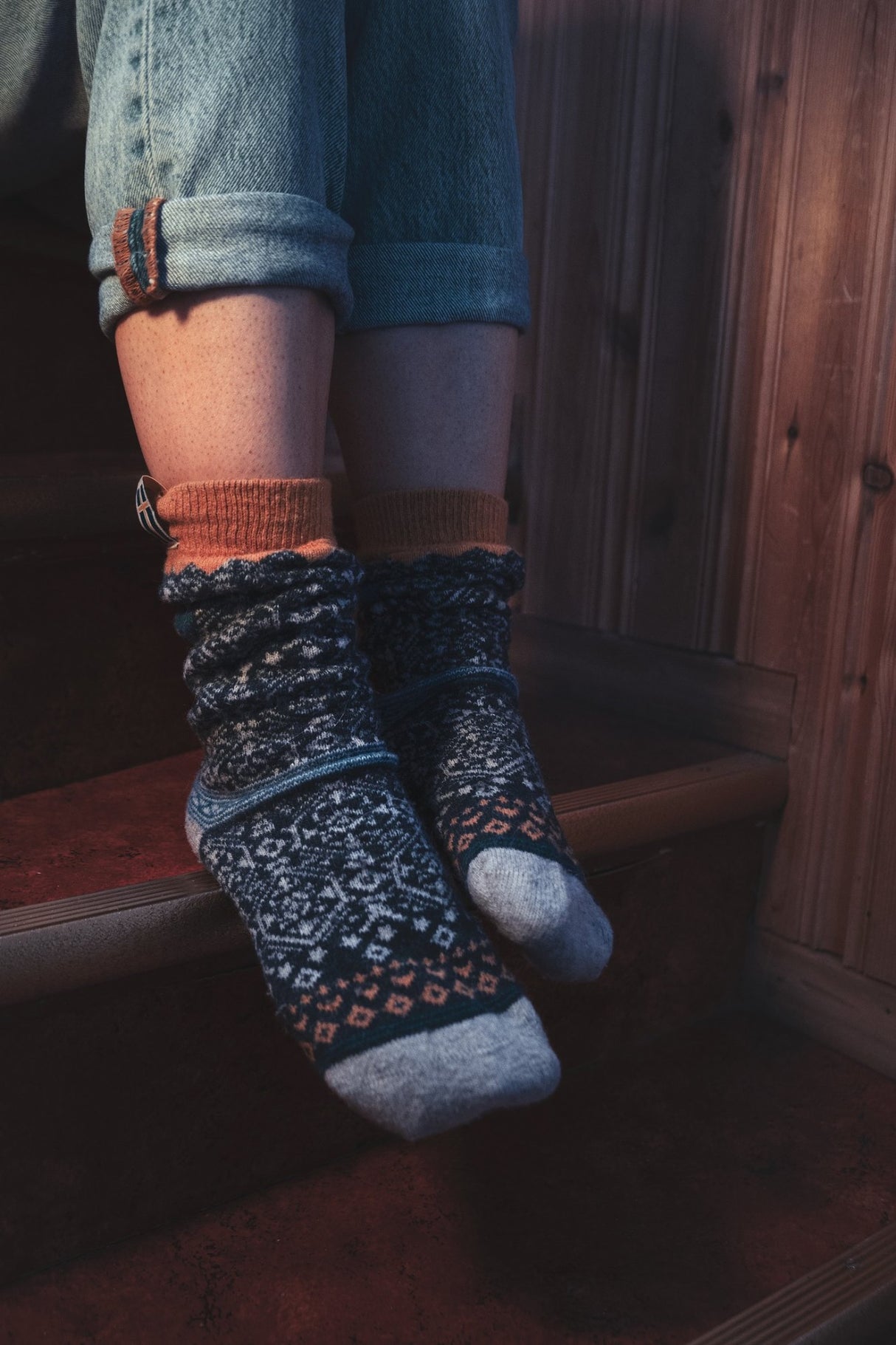 Woolwear Ragsokker m/svensk flag af 70% uld i flot strikkemønster -