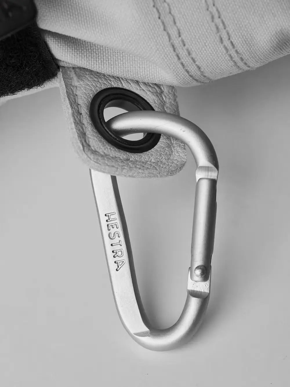 Hestra Heli Ski Female Mitt Skihandsker Dame - Pale Grey & Offwhite -