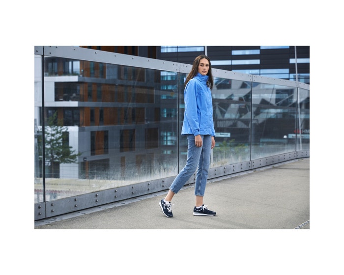 Helly Hansen Women's Aden Rain Jacket Regnjakke Dame - Skagen Blue -