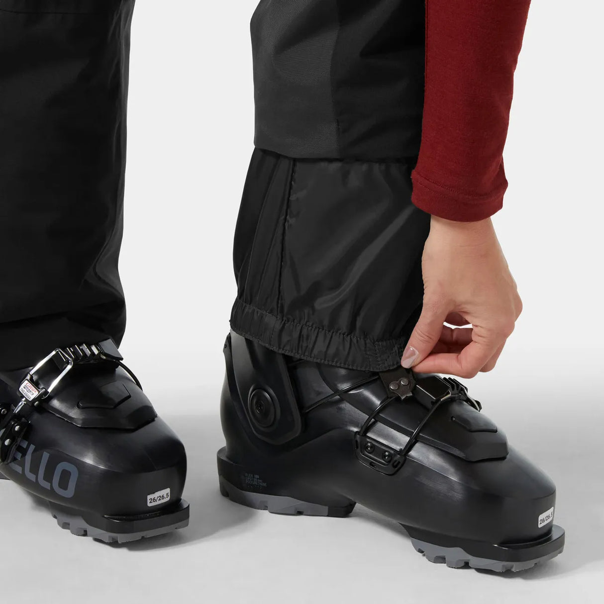 Helly Hansen Women's Switch Cargo Pants Skibukser Dame - Black -