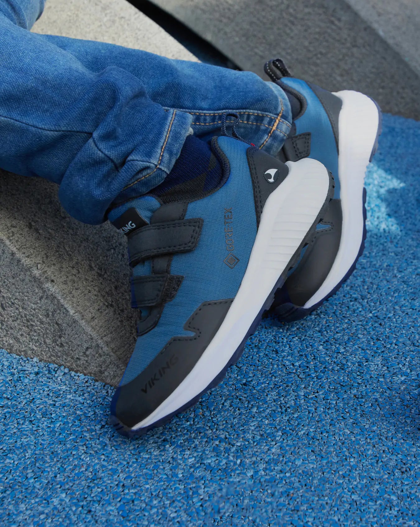 Viking Aery Track Low F GTX 2V Sneakers Børn - Denim/Navy -