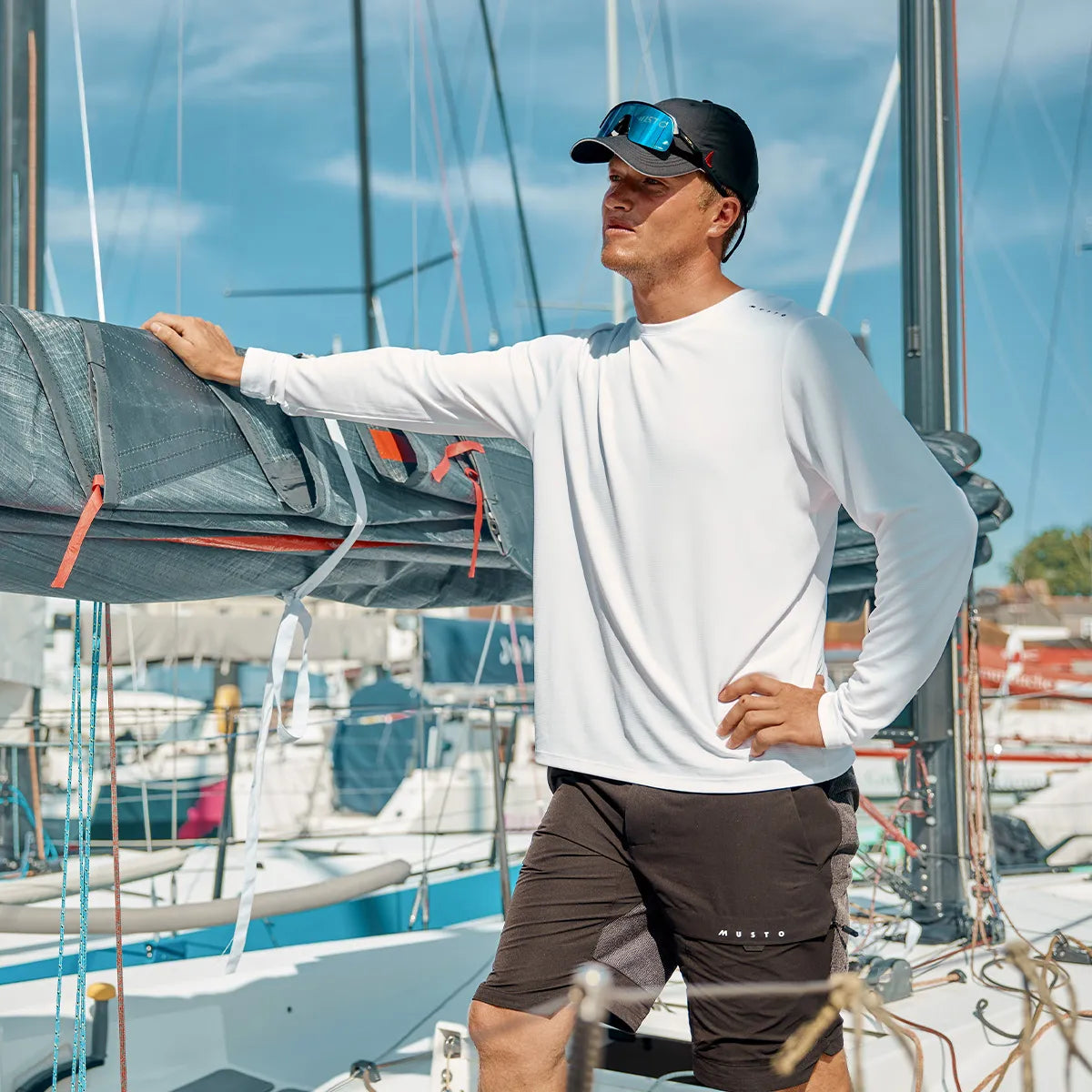 Musto Men's Evo Crew Sunblock Long-Sleeve T-shirt Herre - Navy -