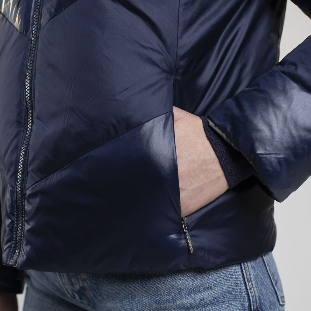 Kjus Women's Women's Backflip Jacket Vendbar Dunjakke Dame - KJUS Navy/Reflective -