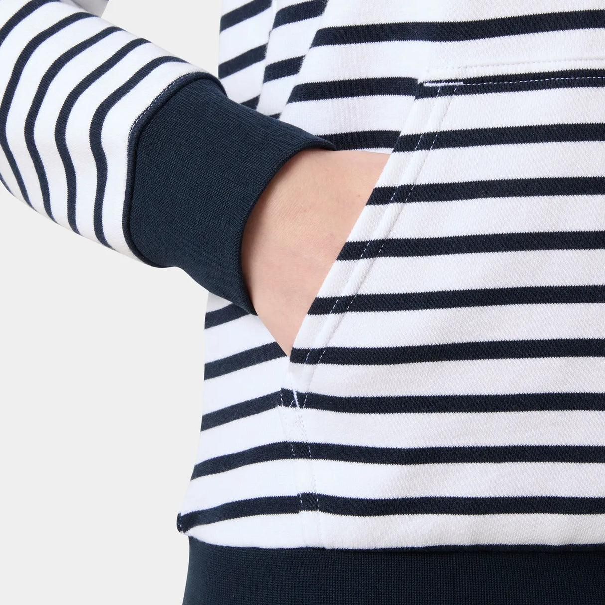 Helly Hansen Women's Core Graphic Hoodie Hættetrøje Dame - White Lifestyle Stripe AOP -