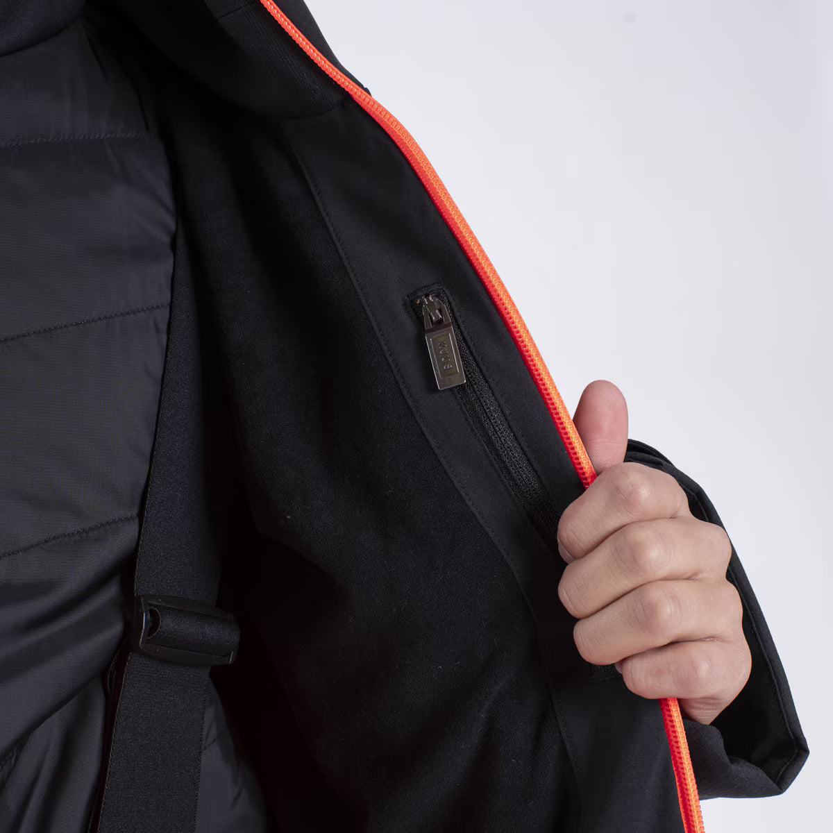 KJUS Boys' Edge Jacket Skijakke Børn - Black/Solar Flare