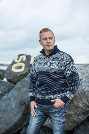 Norwool Original Norsk Sweater i Telemark Design - Navy - Navy