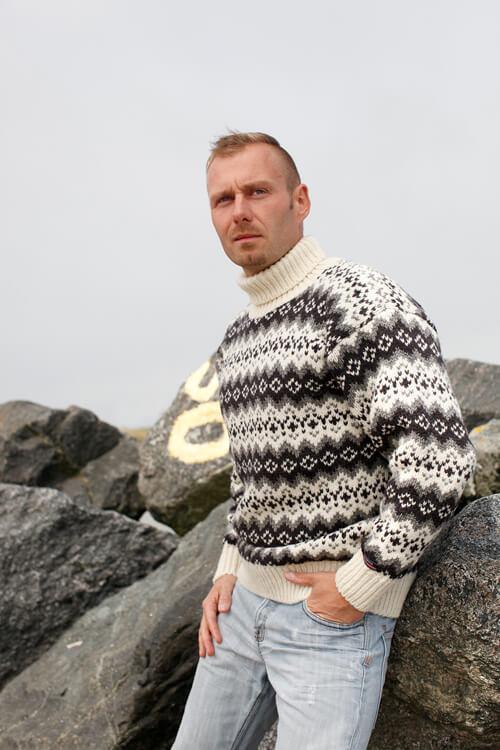 Norwool islandsk sweater med rullekrave - Råhvid & Koksgrå